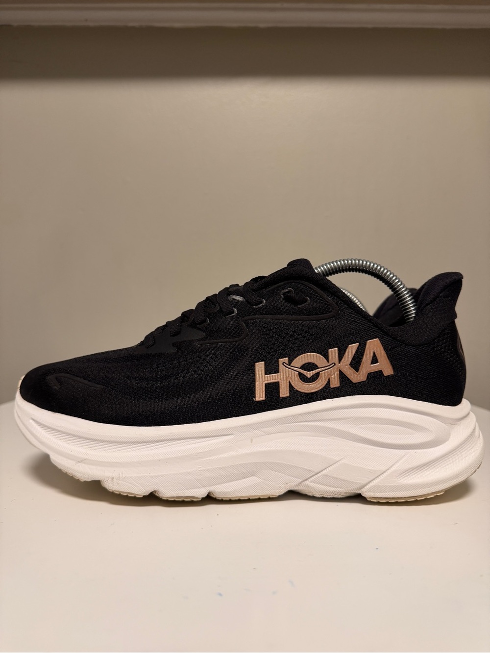 HOKA Clifton 10 Black Rose Gold Sneakers 1162031 BRGL Women’s US 10 B